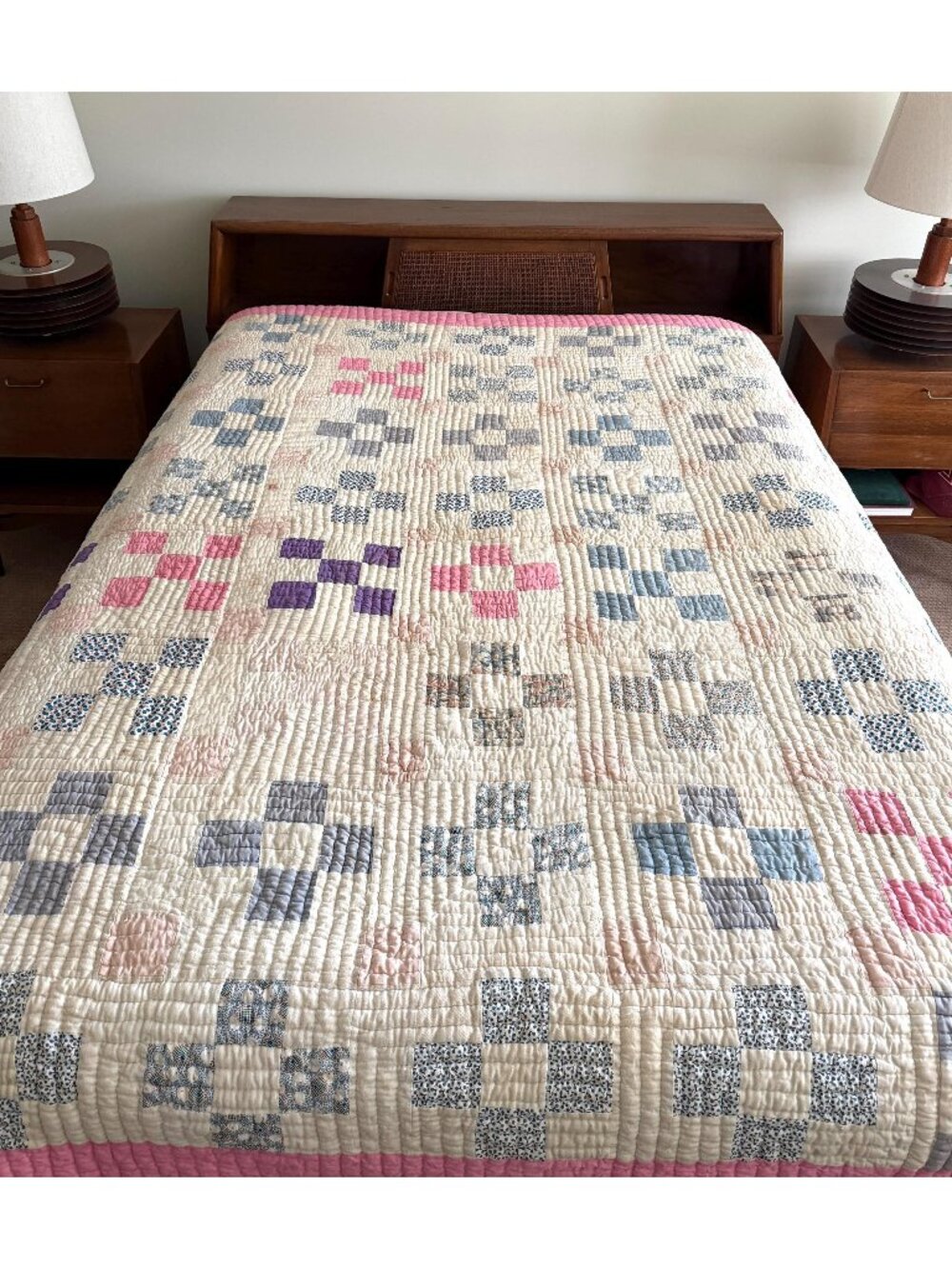 Vintage 1930s/40s feedsack quilt nine patch pattern Full Size 80" x 73"